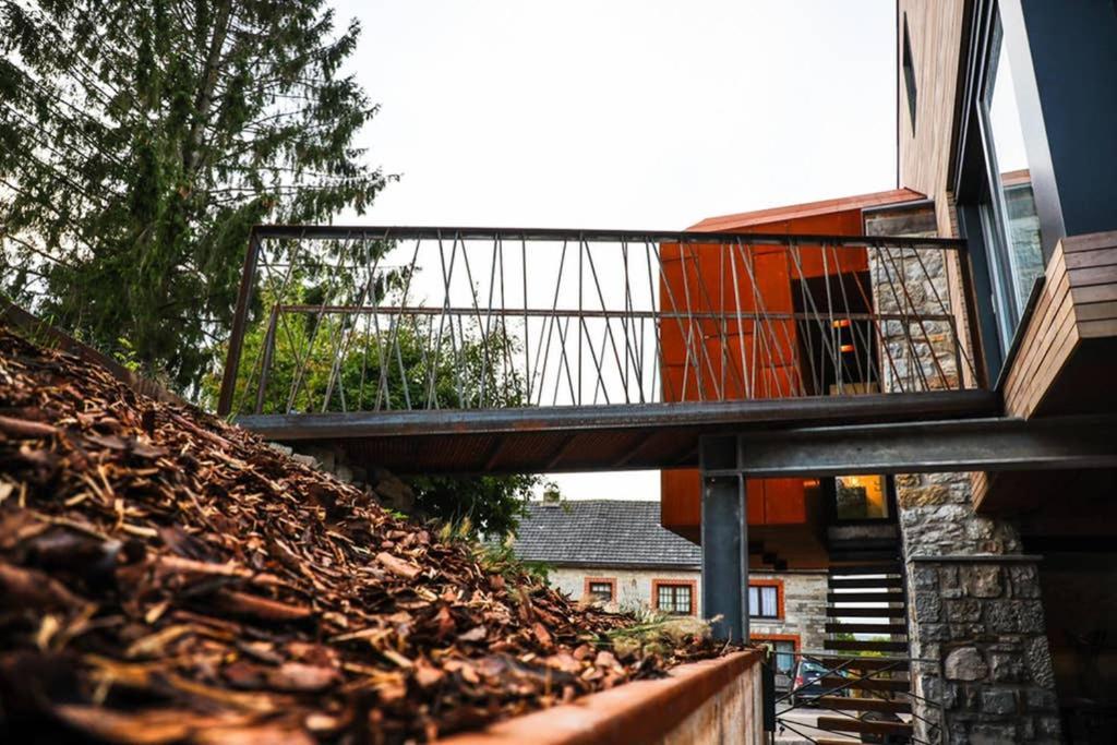 Amazon Corten Marche-en-Famenne Exteriör bild